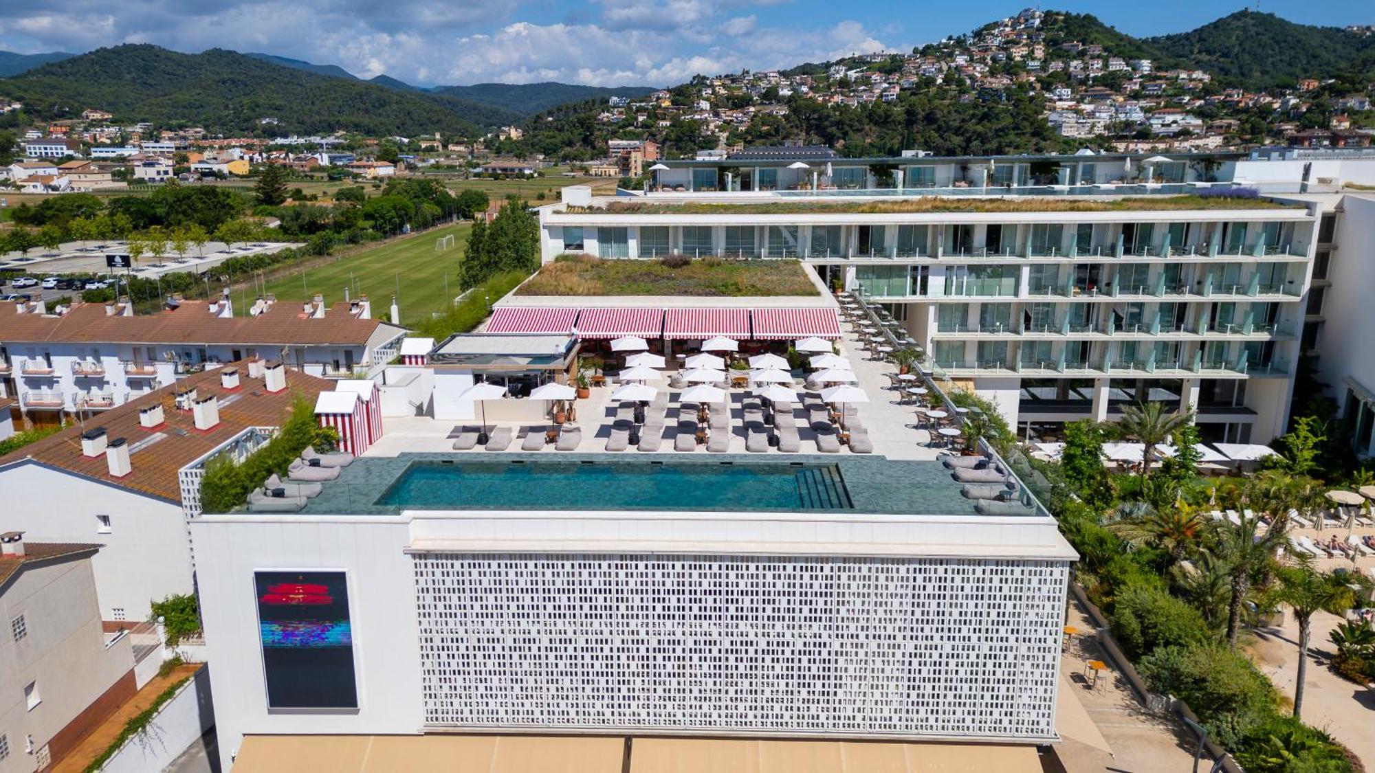 Atzavara Hotel & Spa Santa Susanna Zewnętrze zdjęcie Aerial view of the hotel