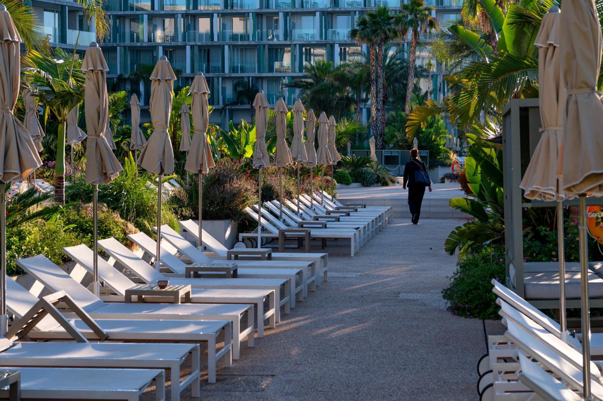 Atzavara Hotel & Spa Santa Susanna Zewnętrze zdjęcie The pool at the W South Beach